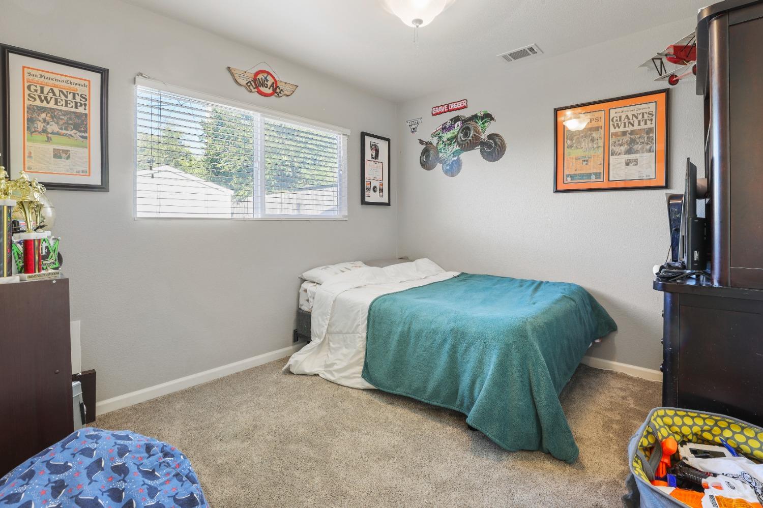 Detail Gallery Image 19 of 23 For 419 N Sunset, Lodi,  CA 95240 - 3 Beds | 1 Baths