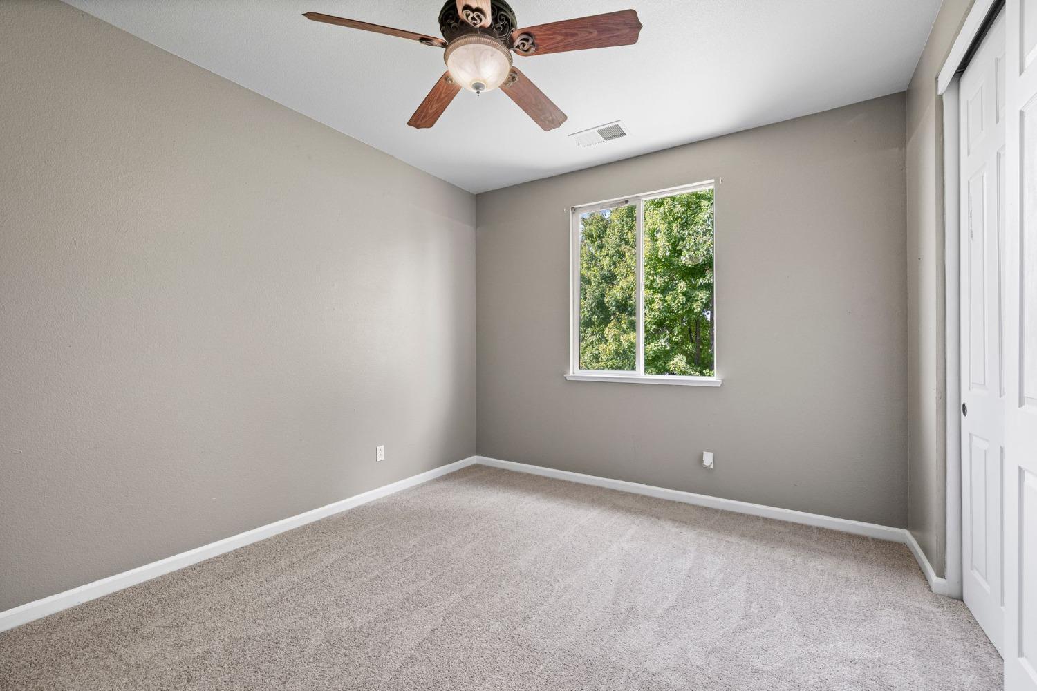 Detail Gallery Image 40 of 54 For 12082 Erato Cir, Rancho Cordova,  CA 95742 - 4 Beds | 2/1 Baths