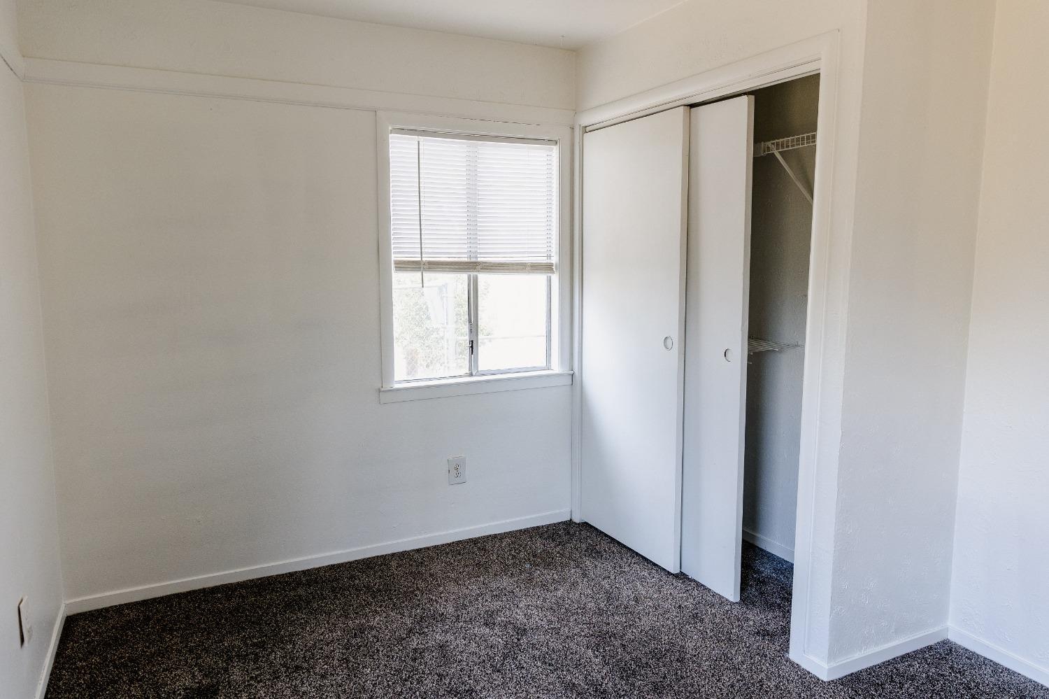 Detail Gallery Image 11 of 18 For 204 Hills Ct, Sacramento,  CA 95838 - 2 Beds | 1 Baths