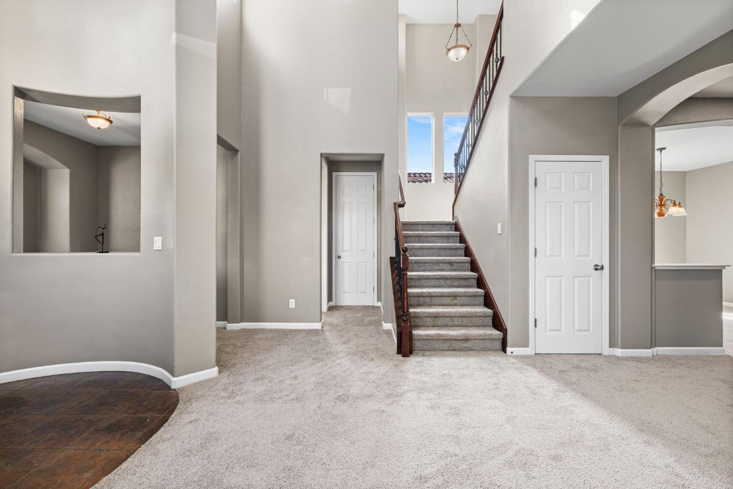 Detail Gallery Image 6 of 54 For 12082 Erato Cir, Rancho Cordova,  CA 95742 - 4 Beds | 2/1 Baths