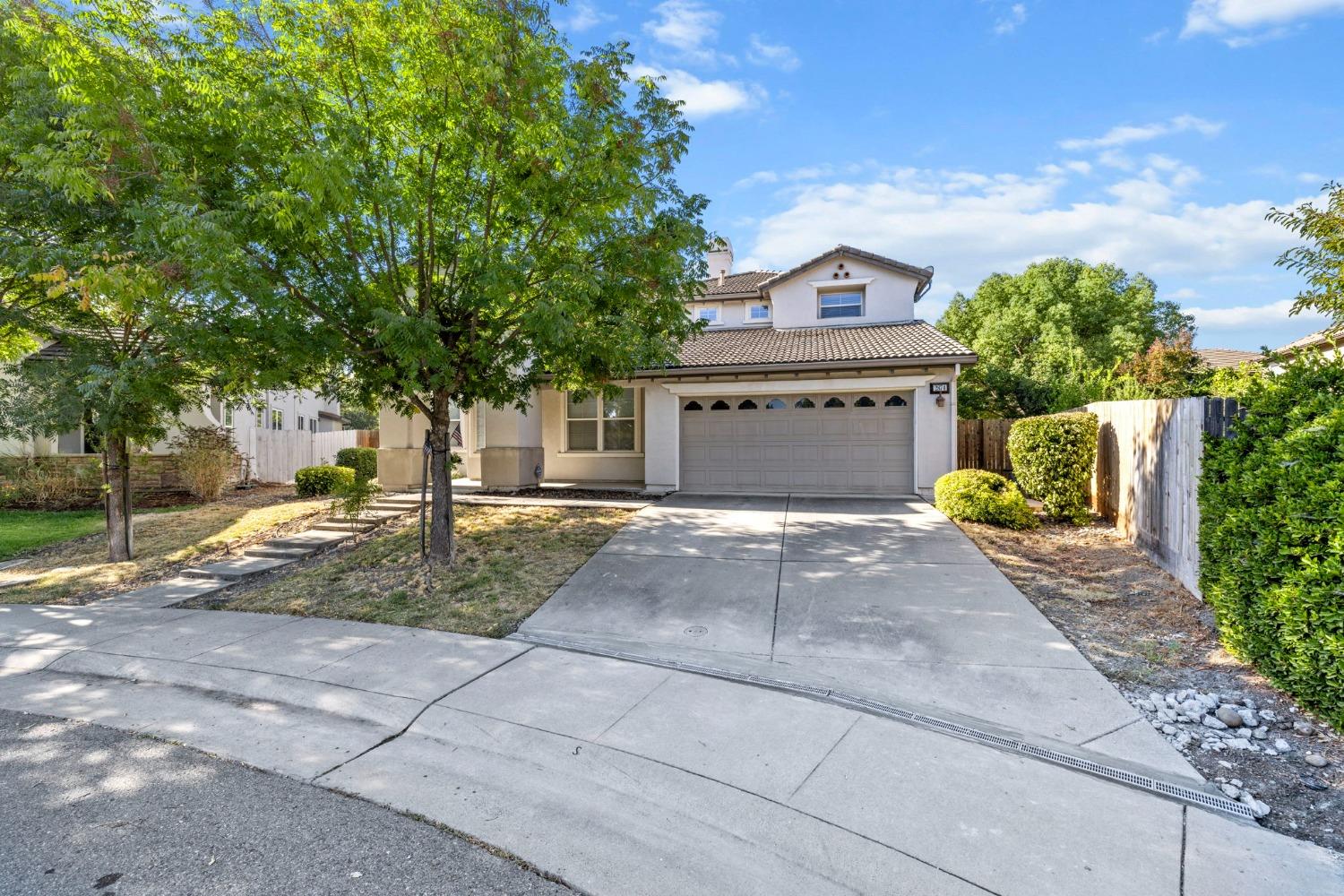 Detail Gallery Image 4 of 67 For 2874 Southcreek Dr, Lincoln,  CA 95648 - 4 Beds | 3 Baths