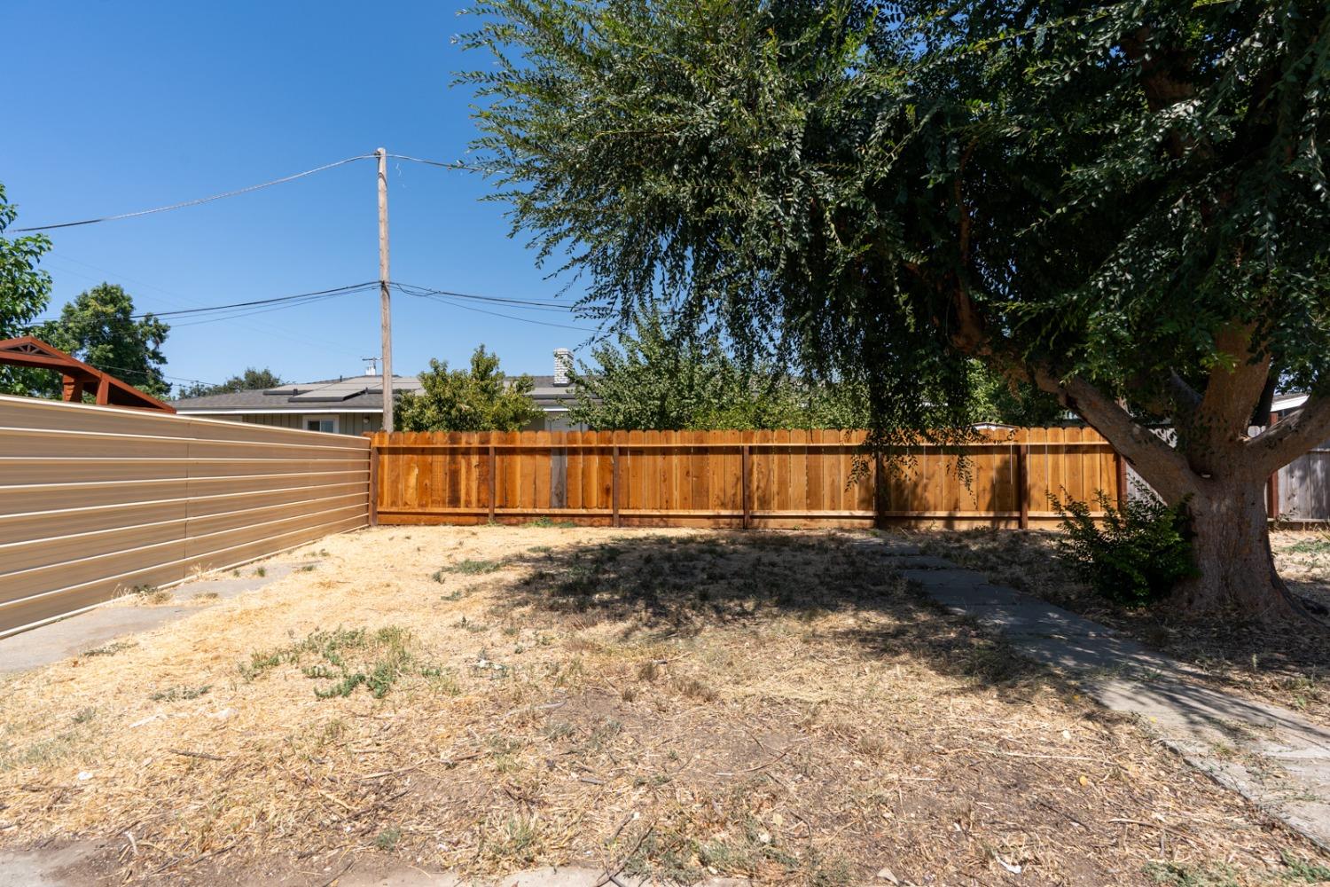 Detail Gallery Image 25 of 25 For 1970 Acacia Dr, Merced,  CA 95341 - 2 Beds | 1 Baths