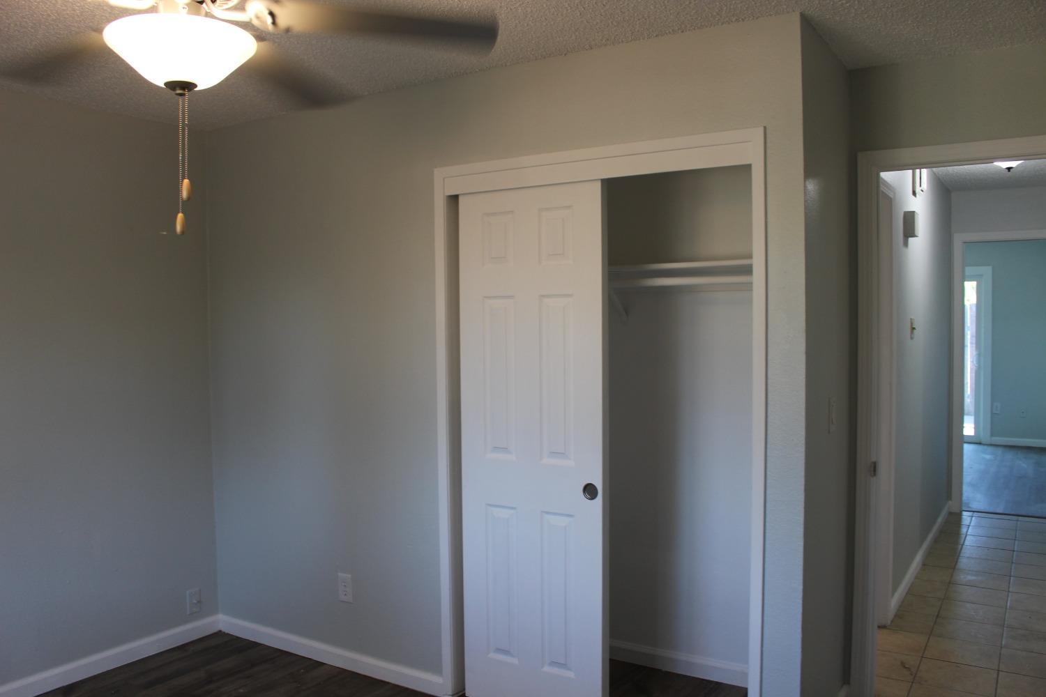 Detail Gallery Image 9 of 52 For 1450 Whyler Rd #13,  Yuba City,  CA 95993 - 3 Beds | 2 Baths