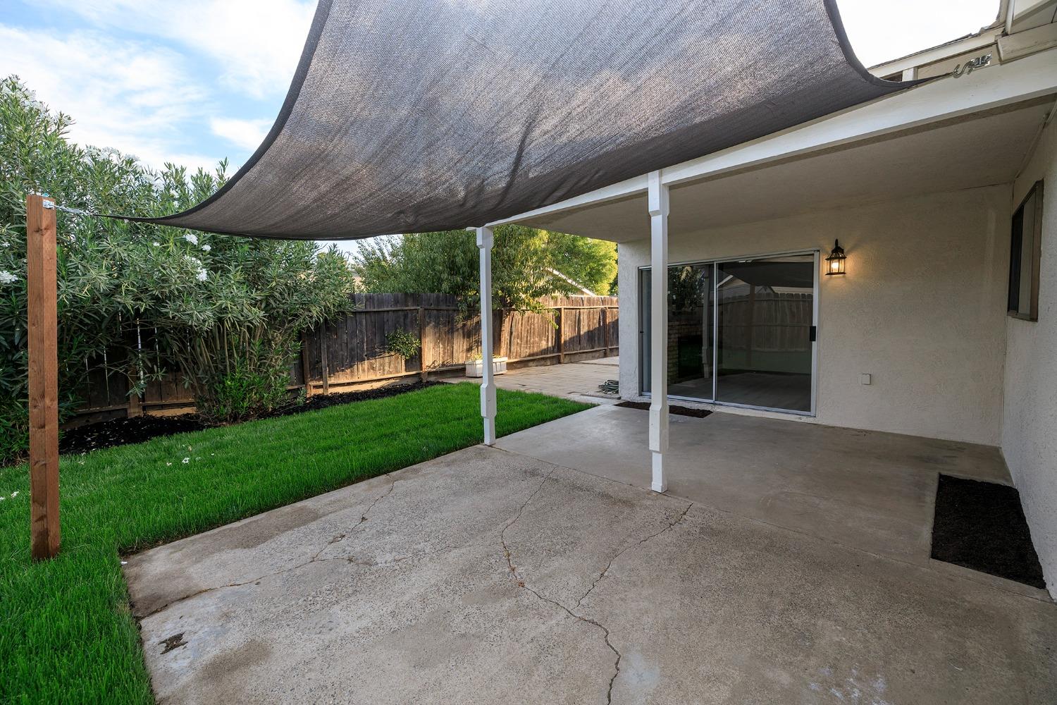 Detail Gallery Image 39 of 45 For 1409 Entrada Way, Modesto,  CA 95355 - 3 Beds | 2 Baths