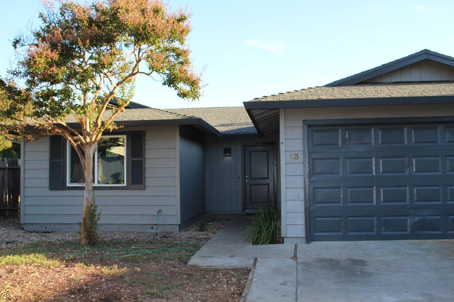 Detail Gallery Image 4 of 52 For 1450 Whyler Rd #13,  Yuba City,  CA 95993 - 3 Beds | 2 Baths