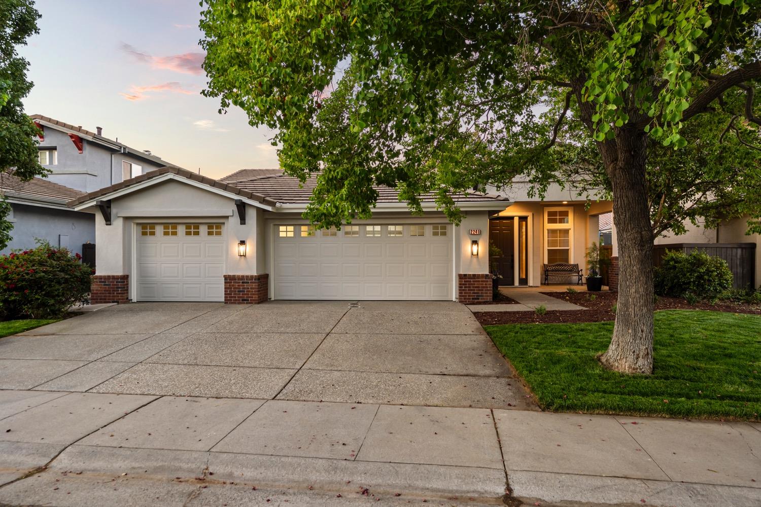 Detail Gallery Image 1 of 1 For 2241 Able Way, Sacramento,  CA 95835 - 4 Beds | 2 Baths