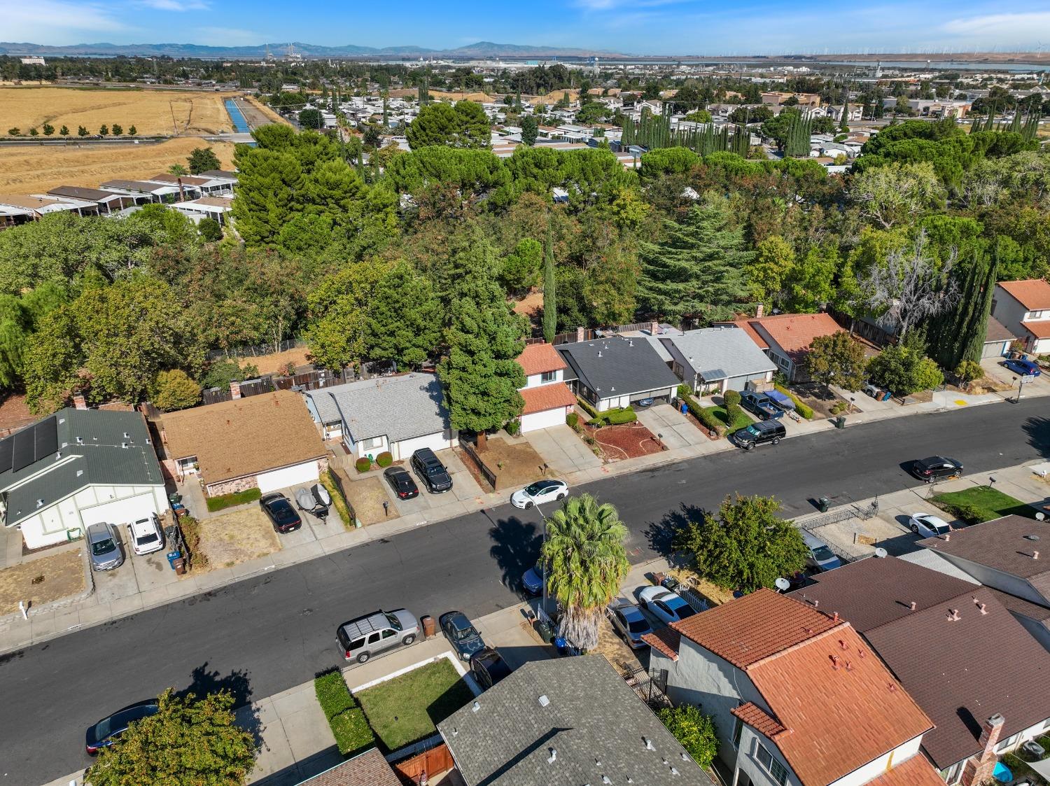 Detail Gallery Image 32 of 32 For 2412 Sequoia Dr, Antioch,  CA 94509 - 3 Beds | 2 Baths