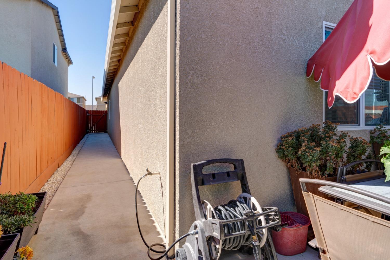 Detail Gallery Image 36 of 44 For 140 Sable St, Merced,  CA 95341 - 4 Beds | 2 Baths