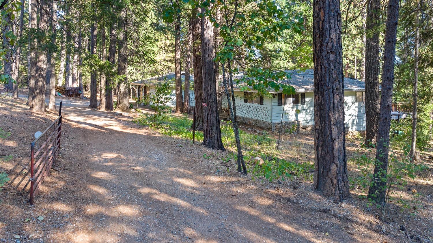 Detail Gallery Image 15 of 55 For 22065 State Highway 20, Nevada City,  CA 95959 - 2 Beds | 2 Baths