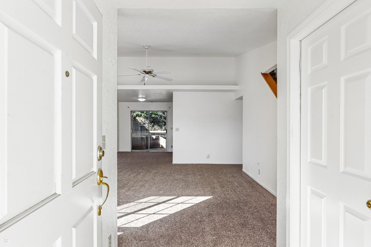 Detail Gallery Image 8 of 56 For 1713 Cashmere Dr, Modesto,  CA 95355 - 3 Beds | 2/1 Baths