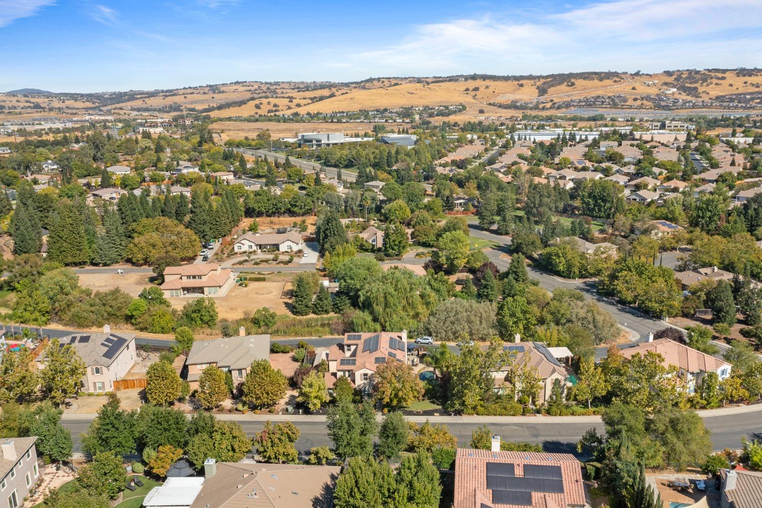 Detail Gallery Image 78 of 87 For 2165 Stonebriar Dr, El Dorado Hills,  CA 95762 - 6 Beds | 3 Baths