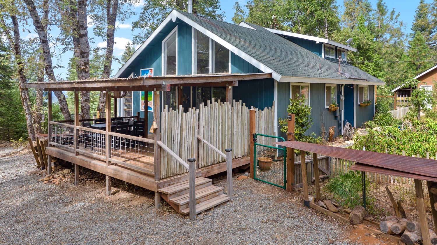 Detail Gallery Image 18 of 72 For 13610 Lightning Tree Rd, Nevada City,  CA 95959 - 2 Beds | 2 Baths