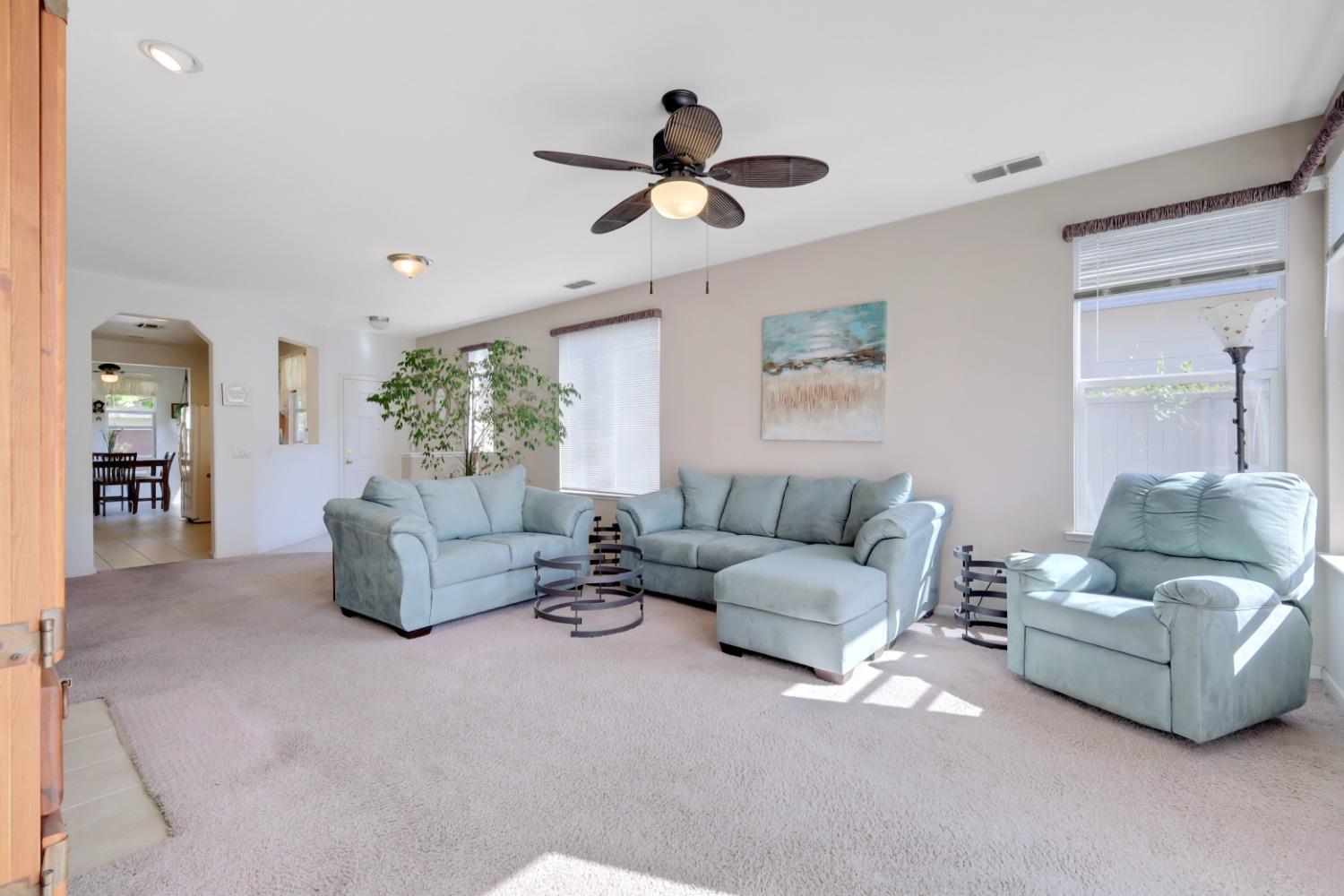 Detail Gallery Image 21 of 59 For 2326 Ryedale Ln, Sacramento,  CA 95835 - 2 Beds | 2 Baths