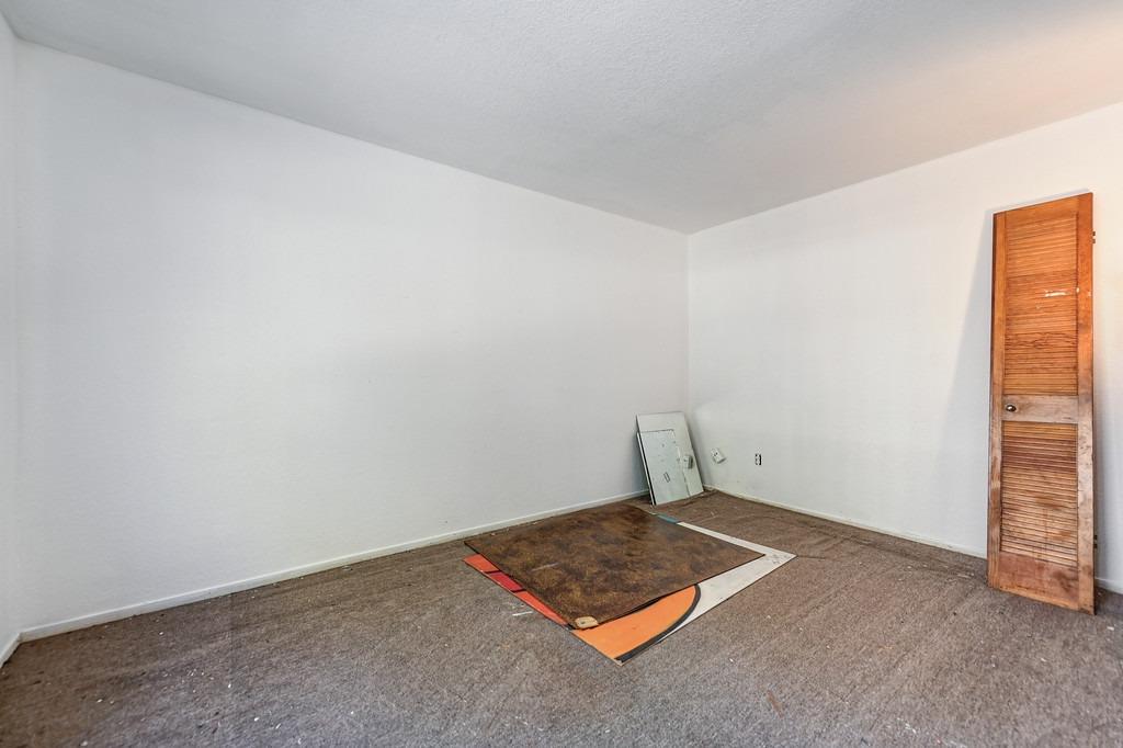 Detail Gallery Image 20 of 28 For 1117 23rd St a,  Sacramento,  CA 95816 - 1 Beds | 1/1 Baths