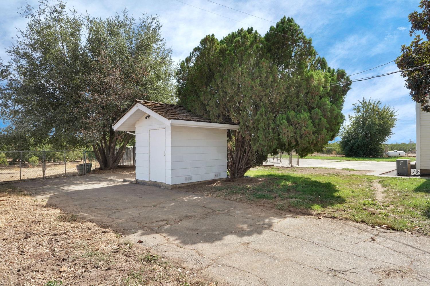 Detail Gallery Image 55 of 63 For 24950 N Mackville Rd, Clements,  CA 95227 - 4 Beds | 3 Baths