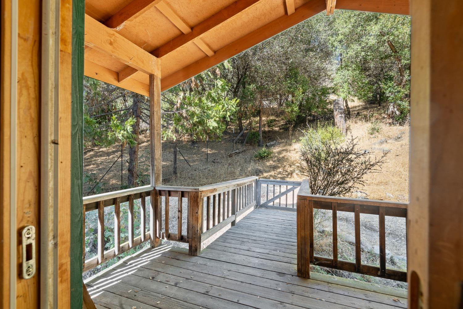 Detail Gallery Image 18 of 55 For 2285 Cedarville Rd, Somerset,  CA 95684 - 3 Beds | 2 Baths