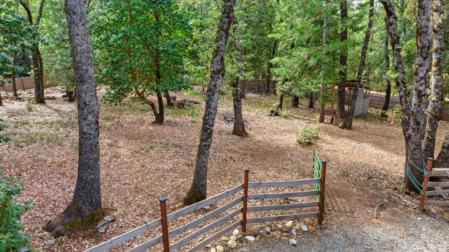 Detail Gallery Image 16 of 72 For 13610 Lightning Tree Rd, Nevada City,  CA 95959 - 2 Beds | 2 Baths