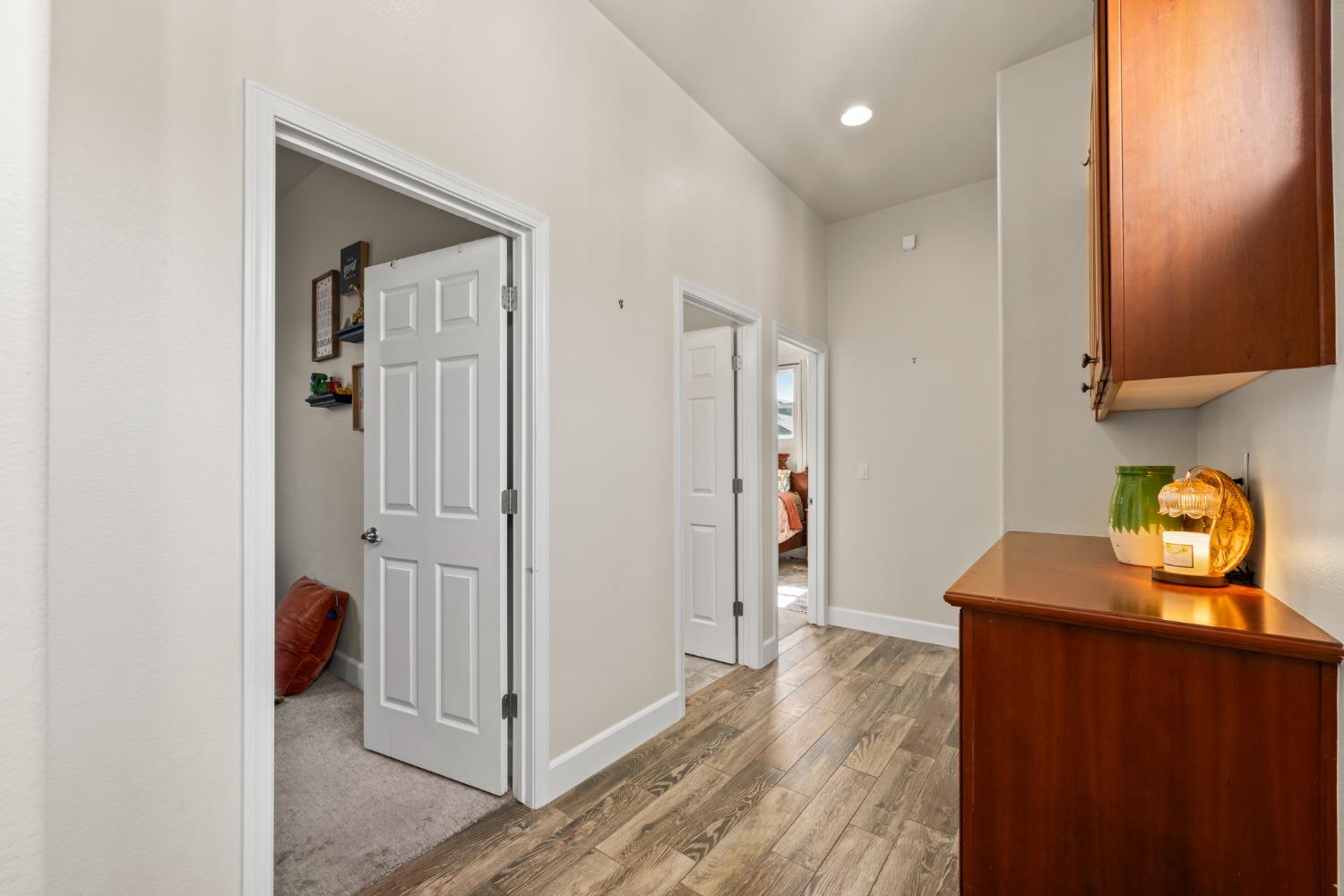 Detail Gallery Image 17 of 54 For 1377 Snowy Egret St, Plumas Lake,  CA 95961 - 4 Beds | 2/1 Baths