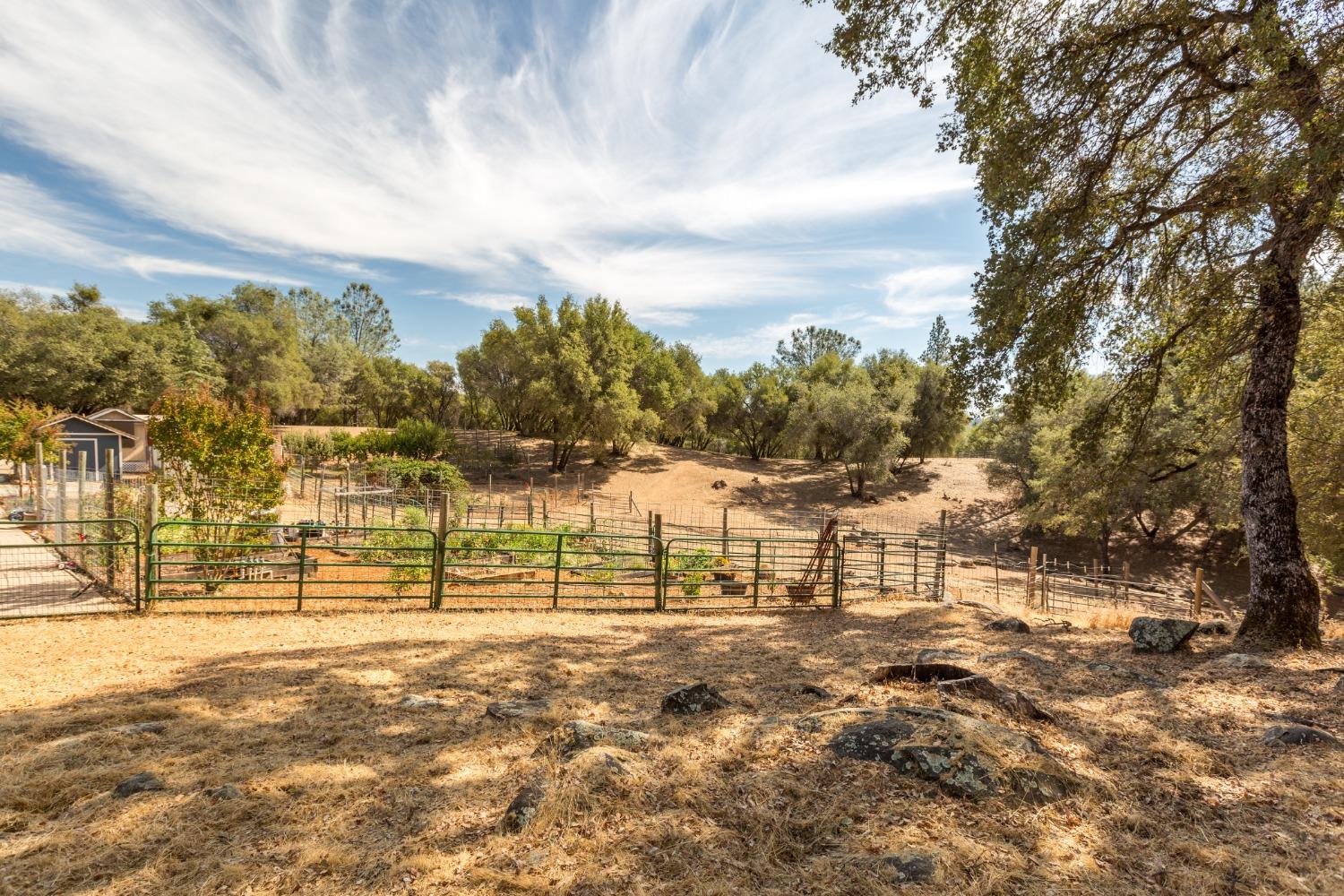 Detail Gallery Image 34 of 66 For 2701 Mesquite Ct, El Dorado,  CA 95623 - 4 Beds | 2/1 Baths