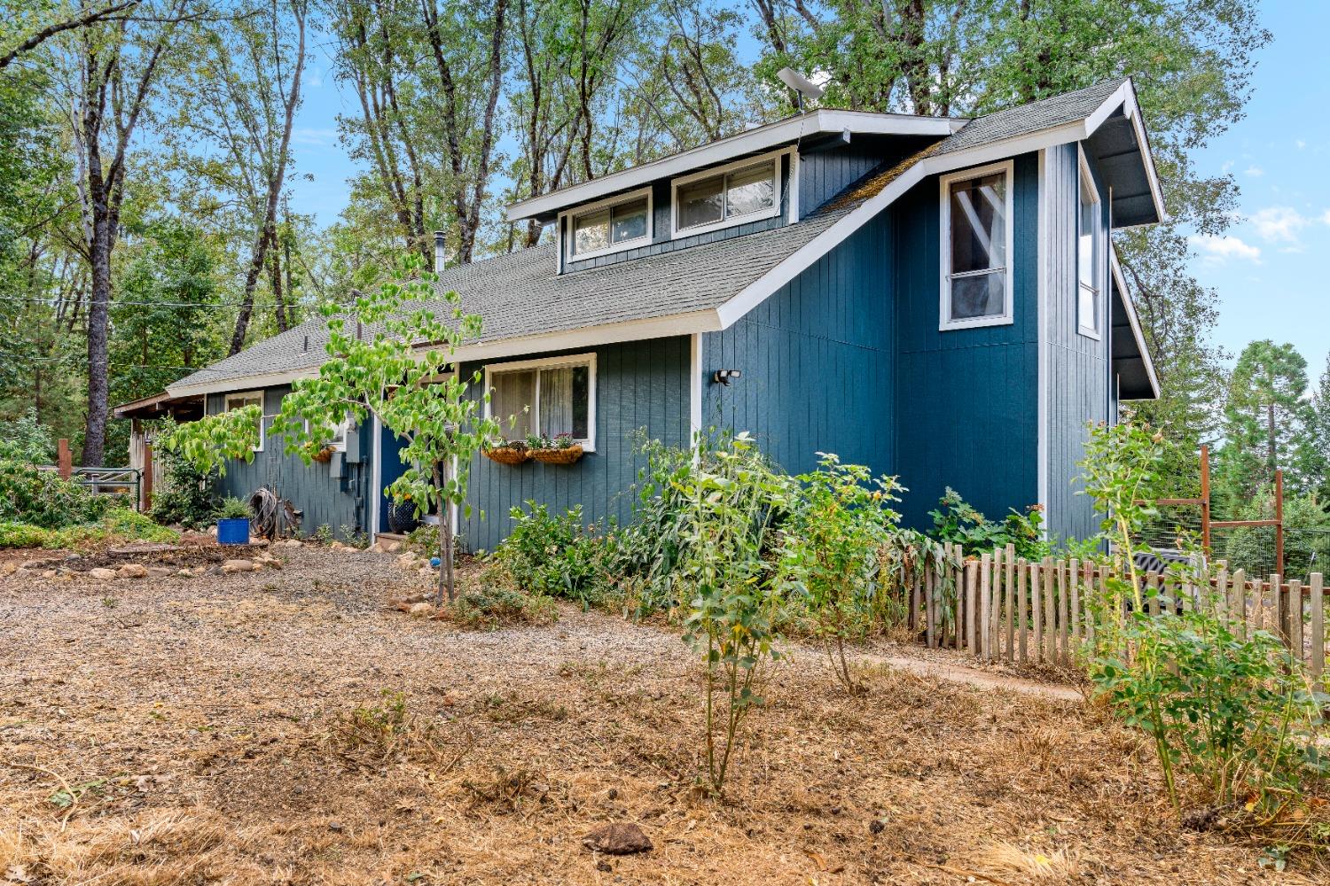 Detail Gallery Image 54 of 72 For 13610 Lightning Tree Rd, Nevada City,  CA 95959 - 2 Beds | 2 Baths