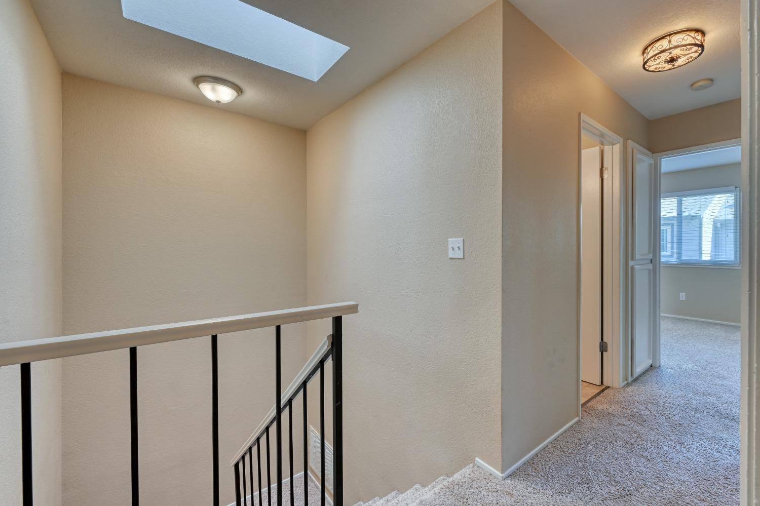 Detail Gallery Image 16 of 30 For 6347 Slippery Creek Ln, Citrus Heights,  CA 95621 - 3 Beds | 2/1 Baths