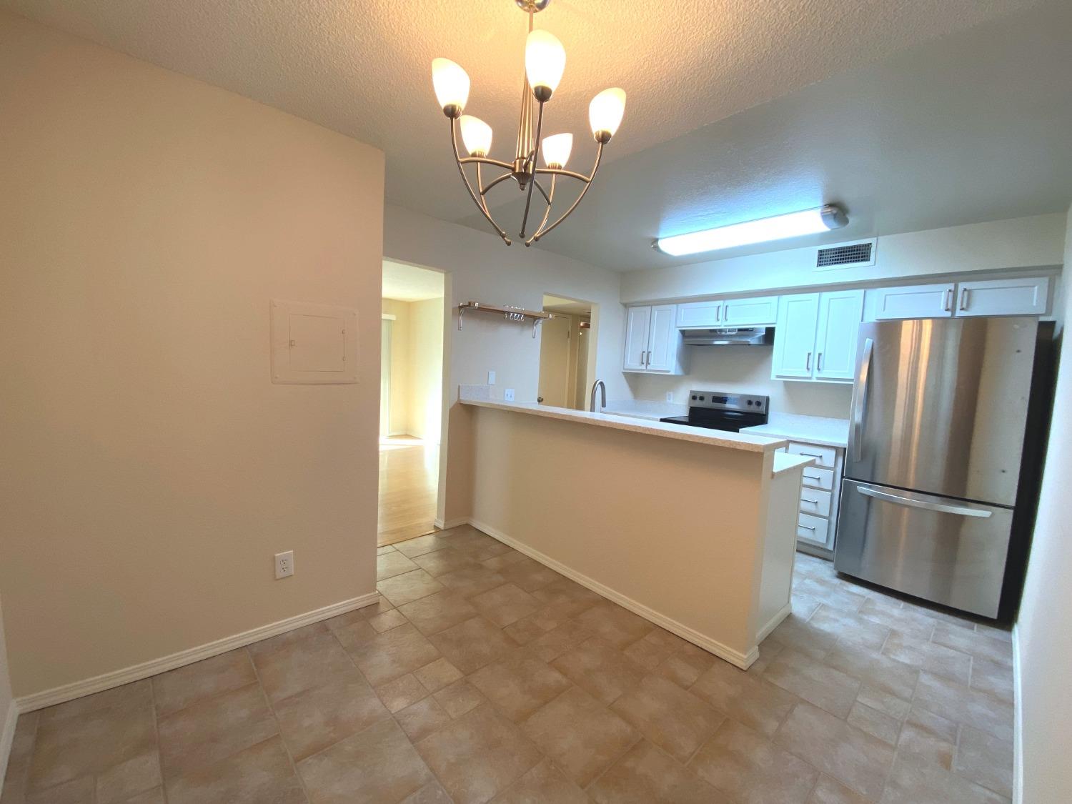 Detail Gallery Image 9 of 51 For 850 Del Verde Cir #4,  Sacramento,  CA 95833 - 2 Beds | 1 Baths