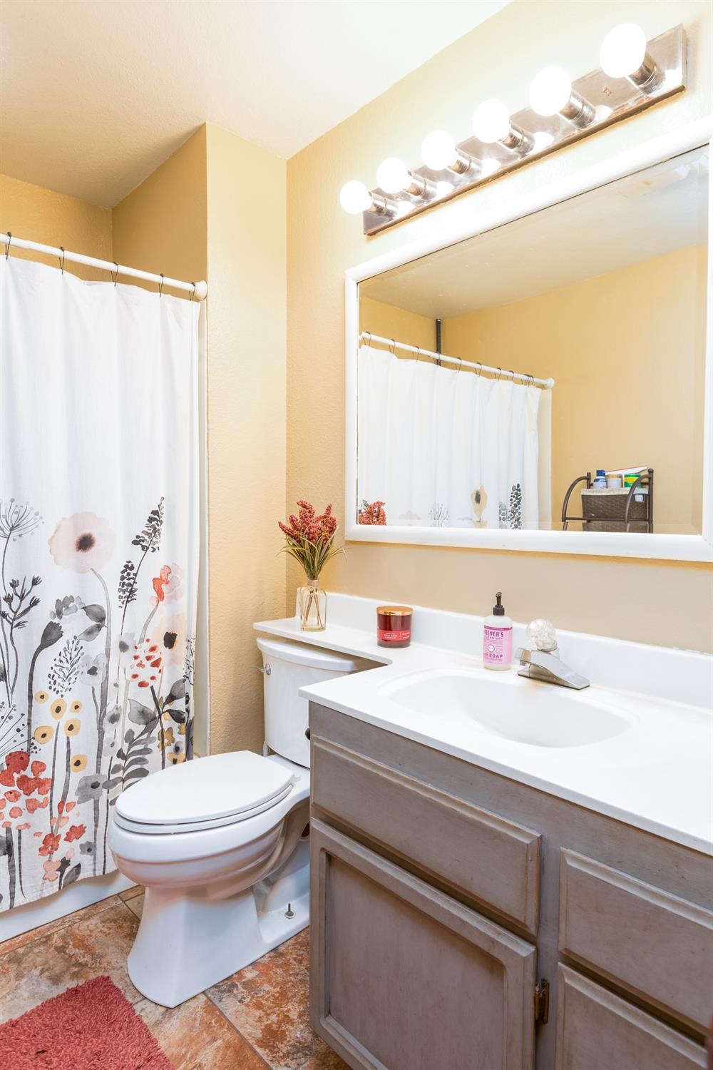 Detail Gallery Image 22 of 66 For 2701 Mesquite Ct, El Dorado,  CA 95623 - 4 Beds | 2/1 Baths