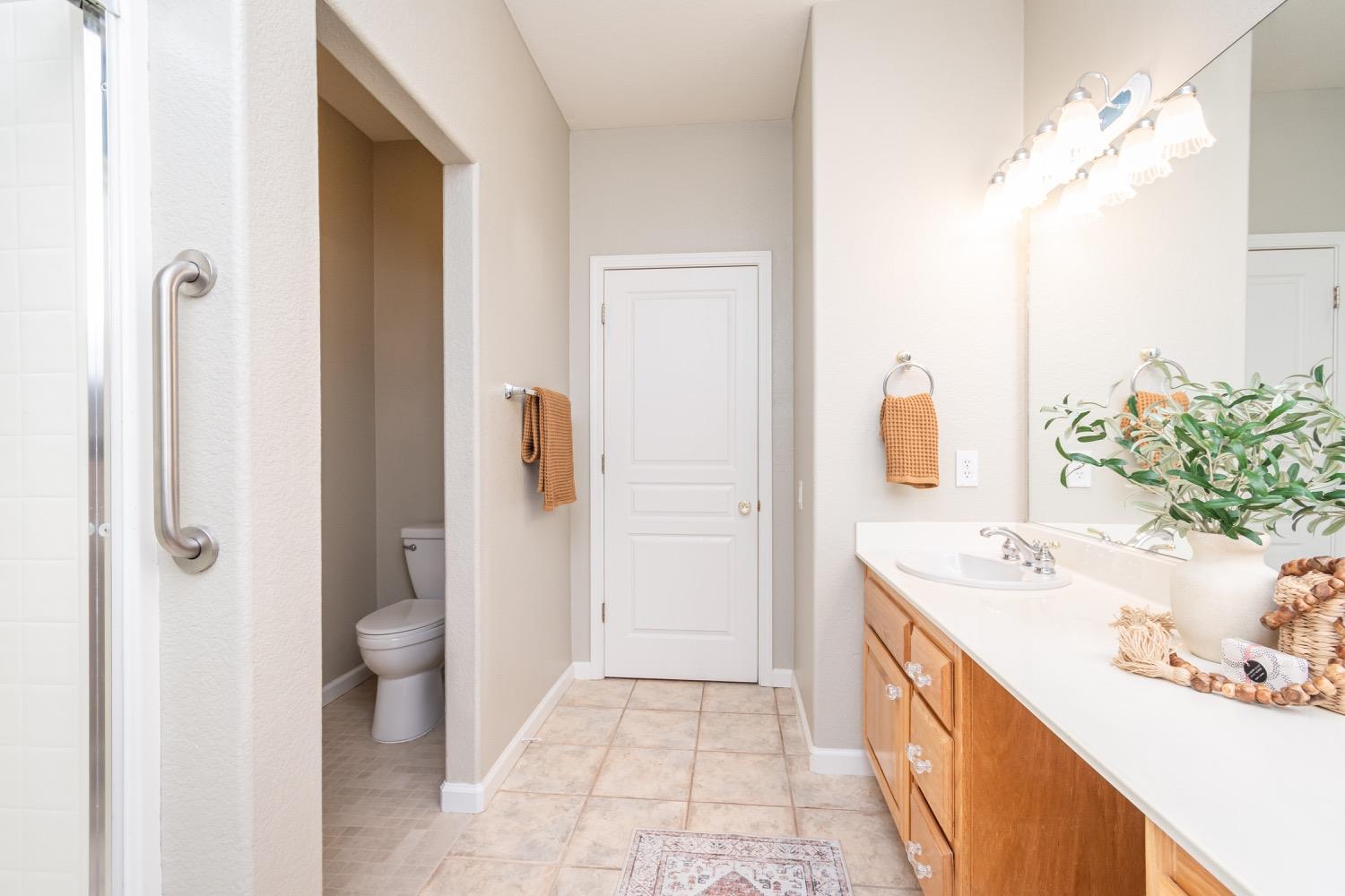 Detail Gallery Image 31 of 57 For 2507 Sasparilla Ct, Rocklin,  CA 95765 - 2 Beds | 2 Baths