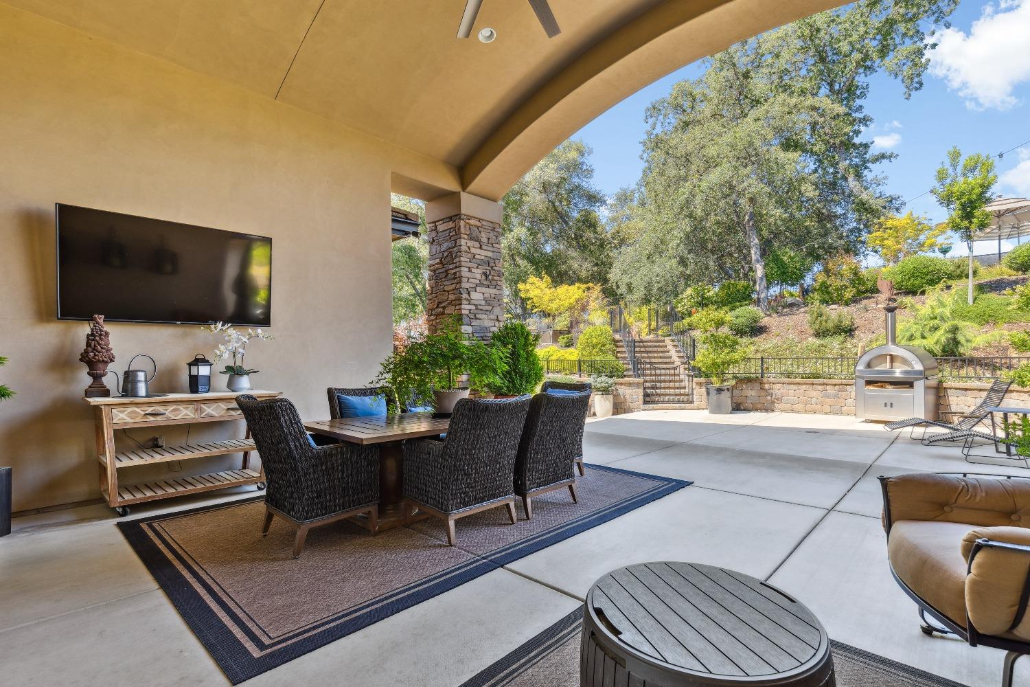 Detail Gallery Image 12 of 65 For 1480 Ridgeview Cir, Auburn,  CA 95603 - 4 Beds | 3/1 Baths