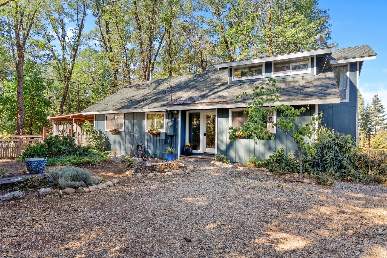 Detail Gallery Image 50 of 72 For 13610 Lightning Tree Rd, Nevada City,  CA 95959 - 2 Beds | 2 Baths