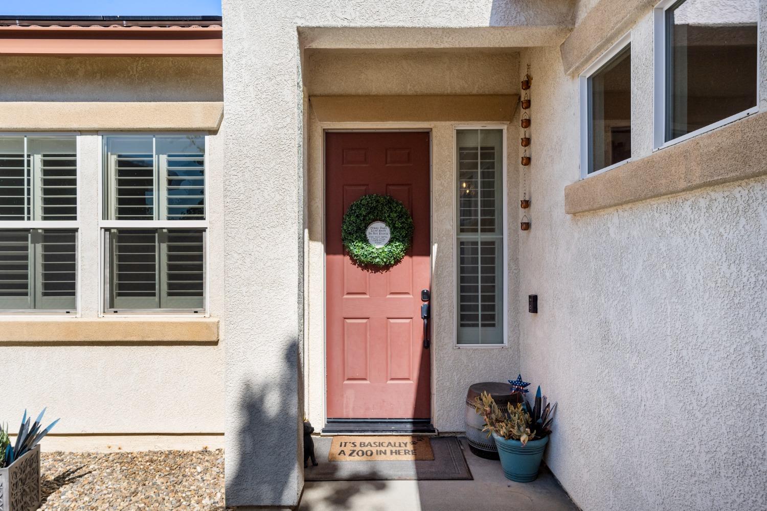 Detail Gallery Image 7 of 54 For 1377 Snowy Egret St, Plumas Lake,  CA 95961 - 4 Beds | 2/1 Baths