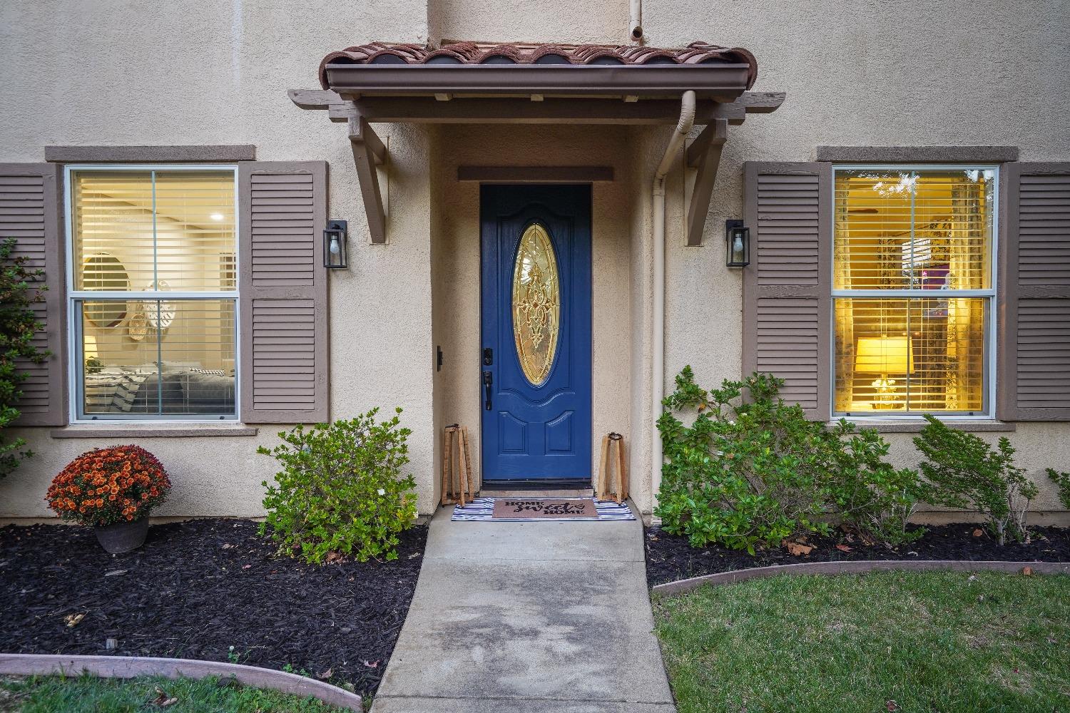 Detail Gallery Image 7 of 87 For 2165 Stonebriar Dr, El Dorado Hills,  CA 95762 - 6 Beds | 3 Baths