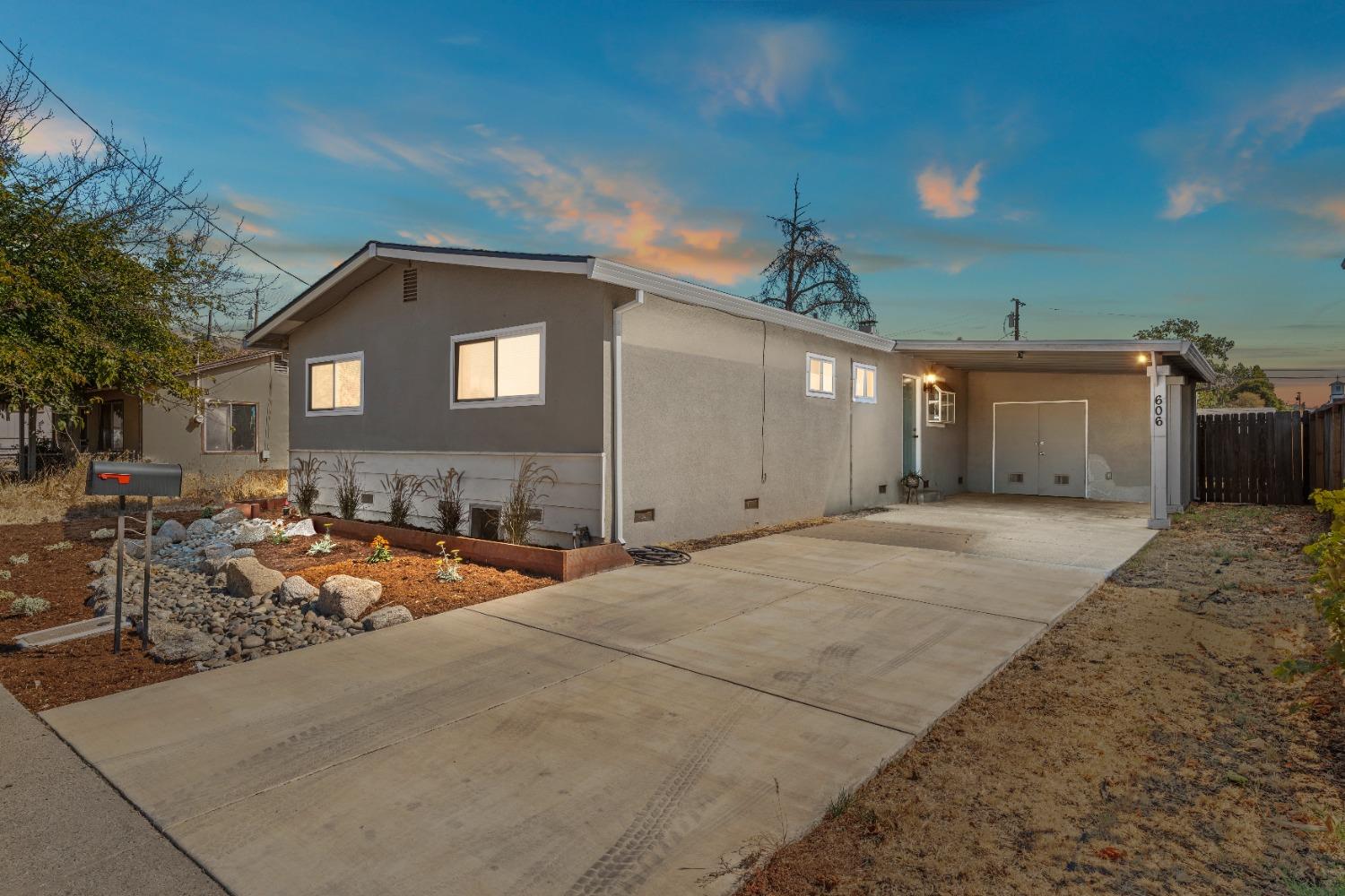 Detail Gallery Image 1 of 65 For 606 1st, Wheatland,  CA 95692 - 3 Beds | 2 Baths