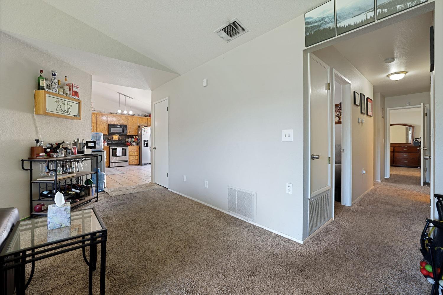 Detail Gallery Image 12 of 24 For 3704 Hague Ct, Modesto,  CA 95356 - 3 Beds | 2 Baths