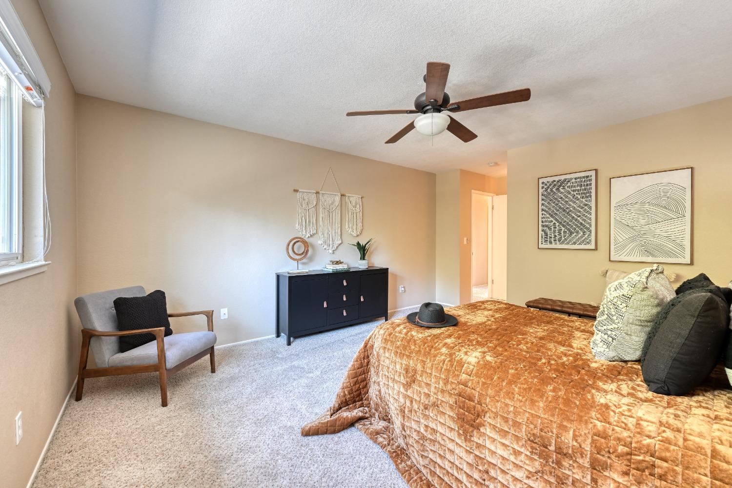 Detail Gallery Image 15 of 30 For 6347 Slippery Creek Ln, Citrus Heights,  CA 95621 - 3 Beds | 2/1 Baths