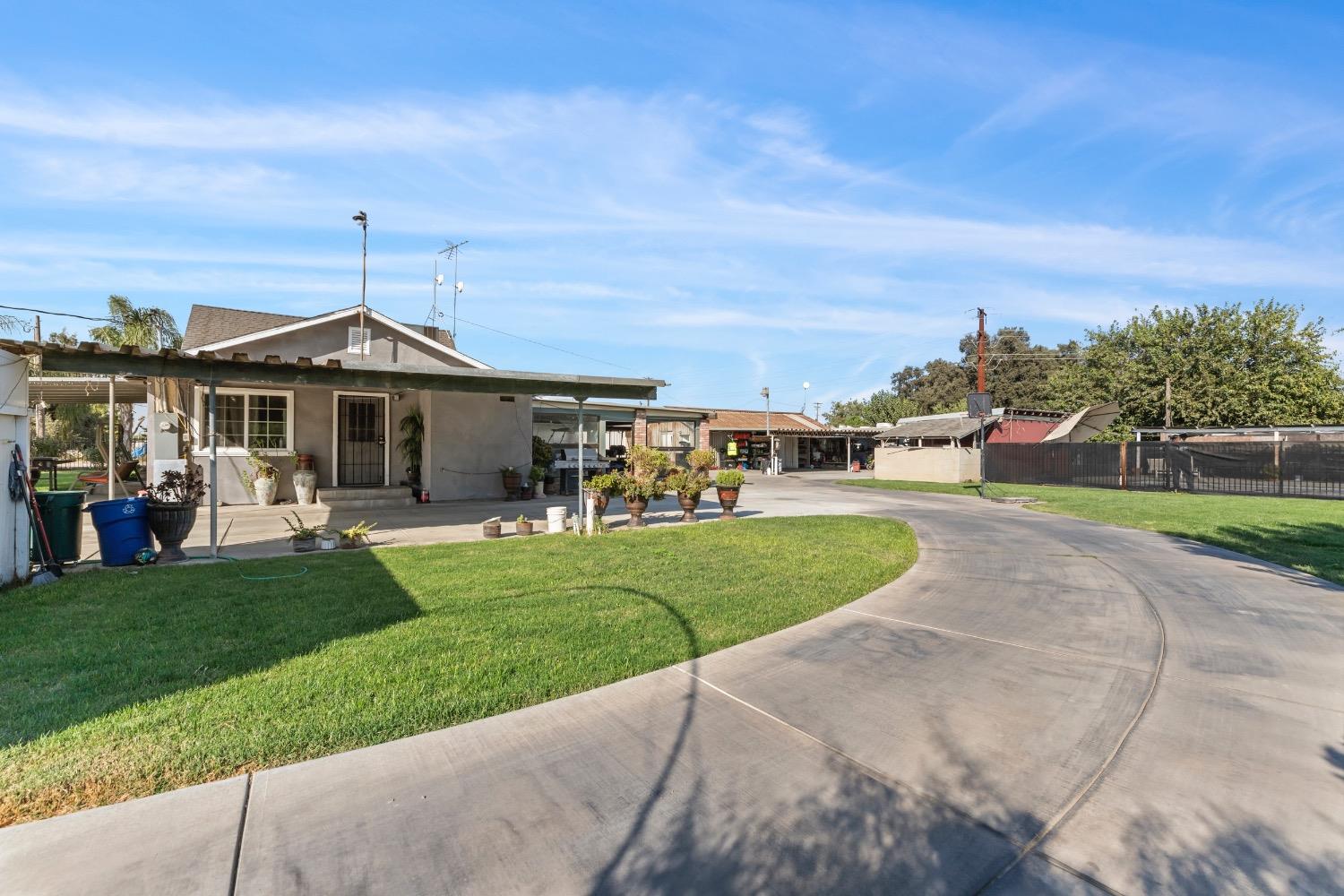 Detail Gallery Image 8 of 42 For 5230 Avenue D, Modesto,  CA 95358 - 2 Beds | 1/1 Baths