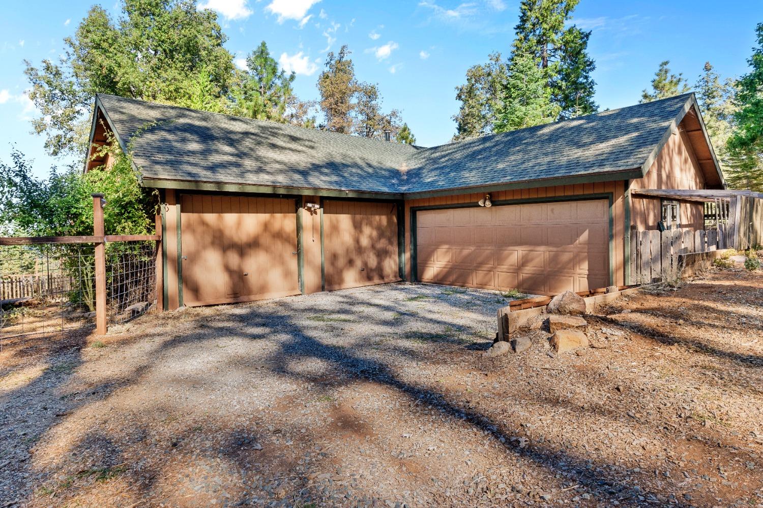 Detail Gallery Image 47 of 72 For 13610 Lightning Tree Rd, Nevada City,  CA 95959 - 2 Beds | 2 Baths