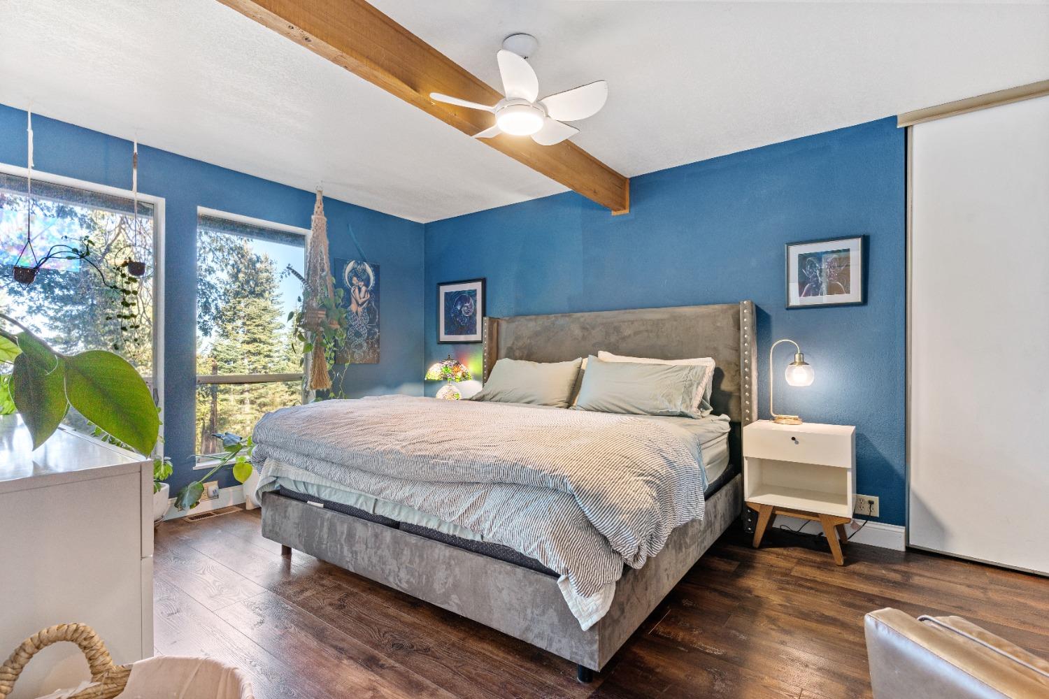 Detail Gallery Image 5 of 72 For 13610 Lightning Tree Rd, Nevada City,  CA 95959 - 2 Beds | 2 Baths