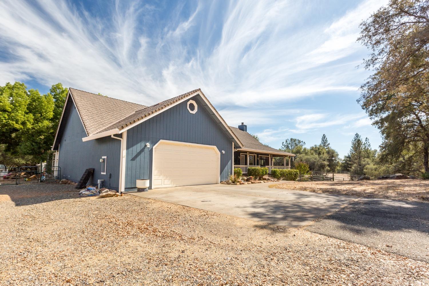 Detail Gallery Image 2 of 66 For 2701 Mesquite Ct, El Dorado,  CA 95623 - 4 Beds | 2/1 Baths