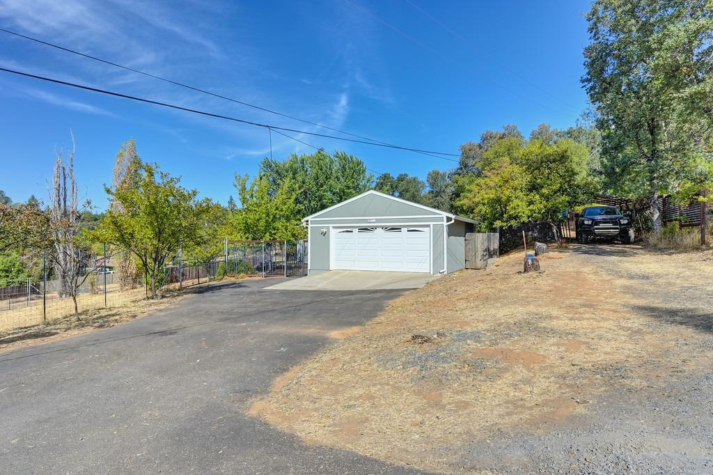 Detail Gallery Image 35 of 42 For 1971 Barry Ln, Placerville,  CA 95667 - 3 Beds | 2 Baths