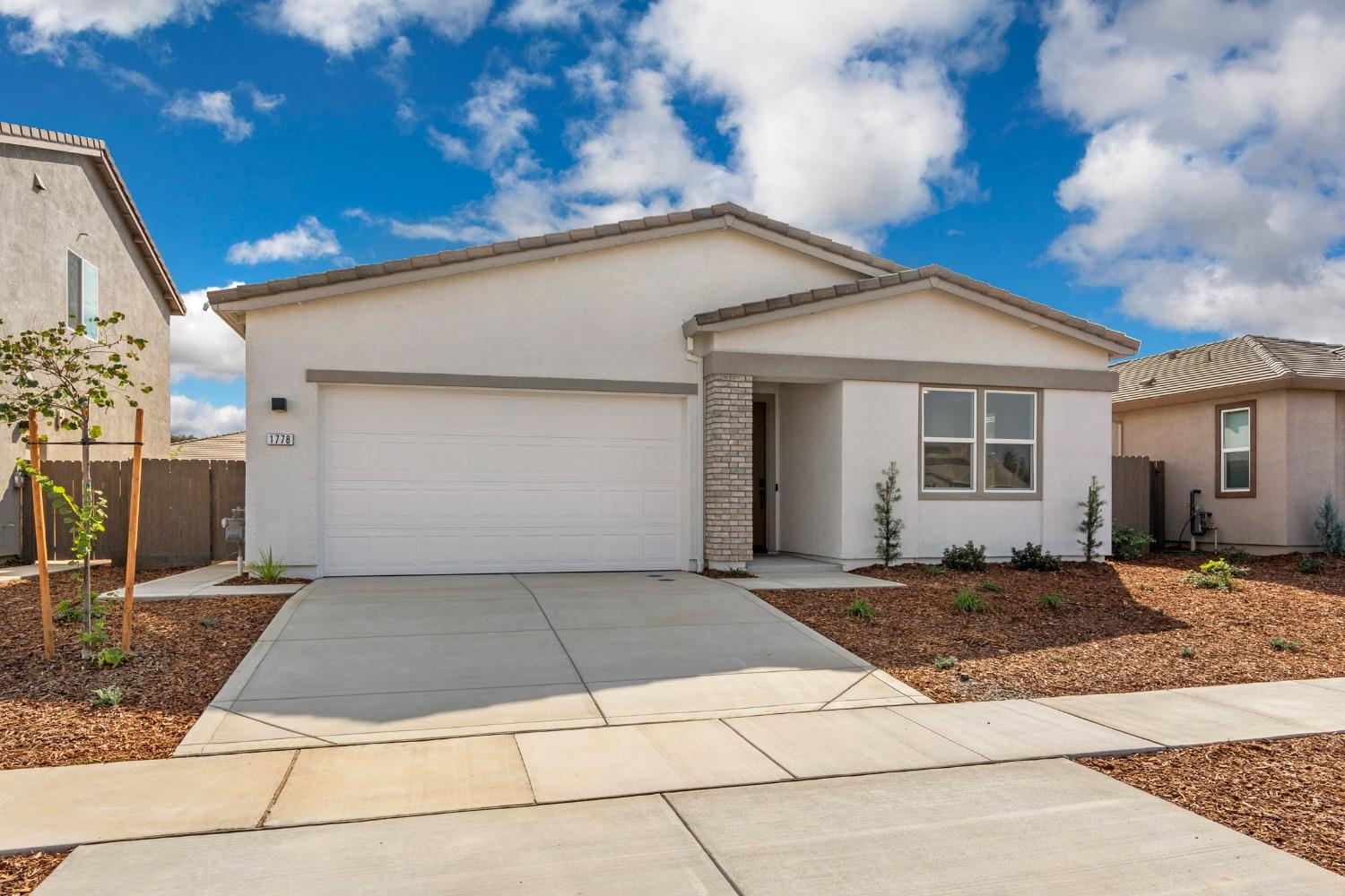 Detail Gallery Image 3 of 50 For 1778 San Anselmo Ct, Plumas Lake,  CA 95961 - 4 Beds | 3 Baths