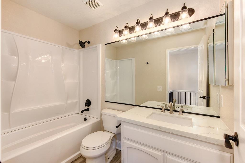 Detail Gallery Image 26 of 30 For 129 Gable St, Folsom,  CA 95630 - 4 Beds | 2/1 Baths