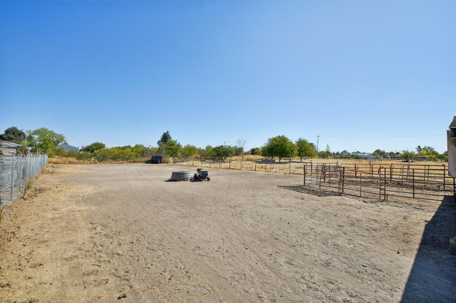 Detail Gallery Image 36 of 51 For 6236 34th St, North Highlands,  CA 95660 - 4 Beds | 2 Baths