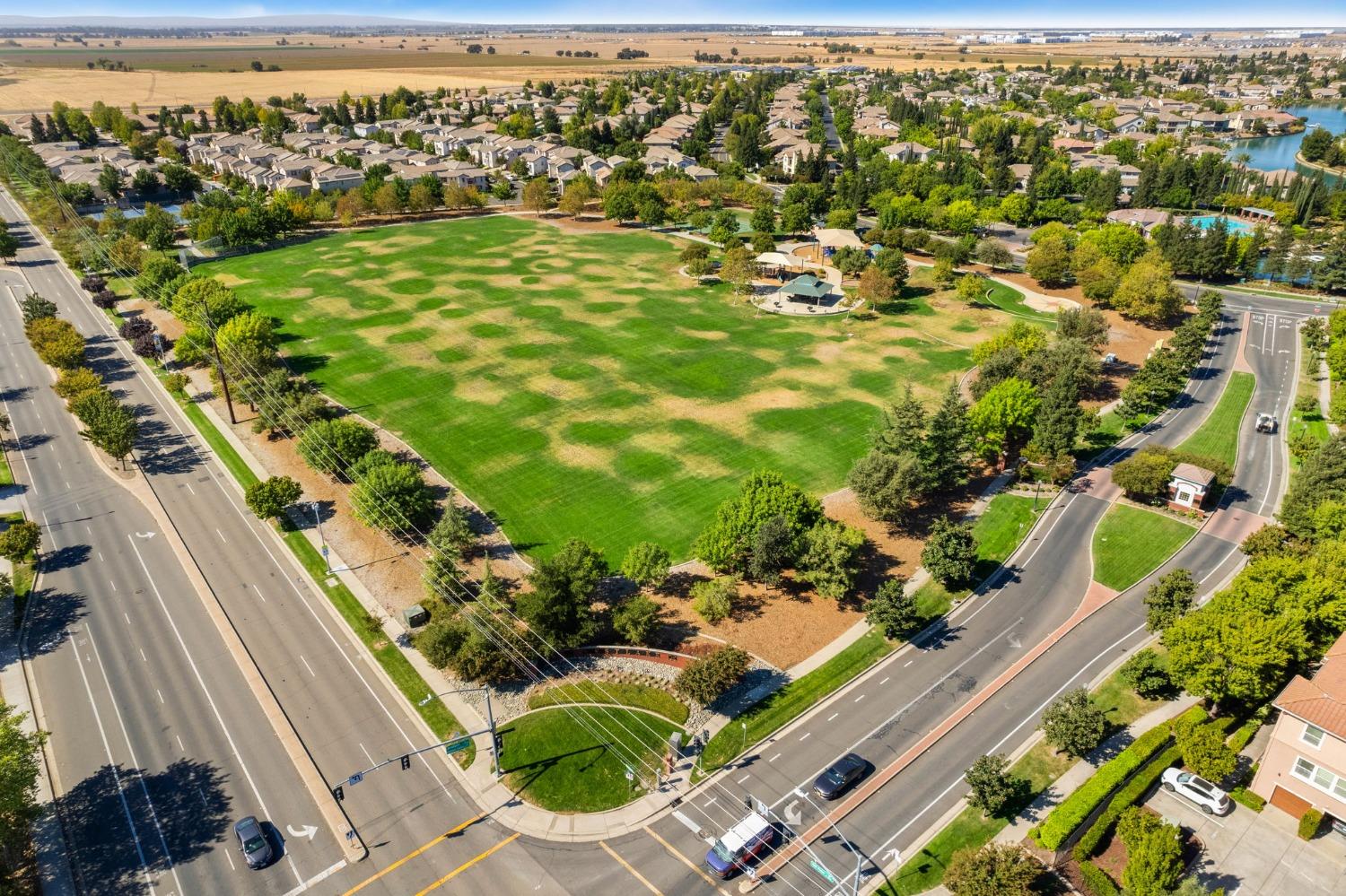 Detail Gallery Image 36 of 36 For 4642 Westlake Pkwy, Sacramento,  CA 95835 - 3 Beds | 2 Baths