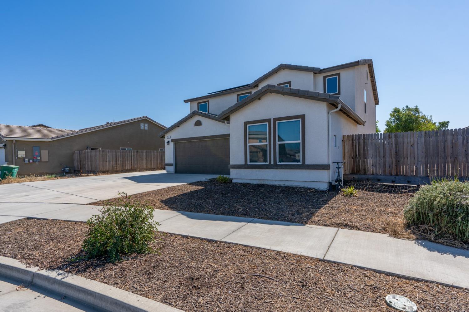 Detail Gallery Image 23 of 29 For 153 Gallo, Los Banos,  CA 93635 - 5 Beds | 3/1 Baths