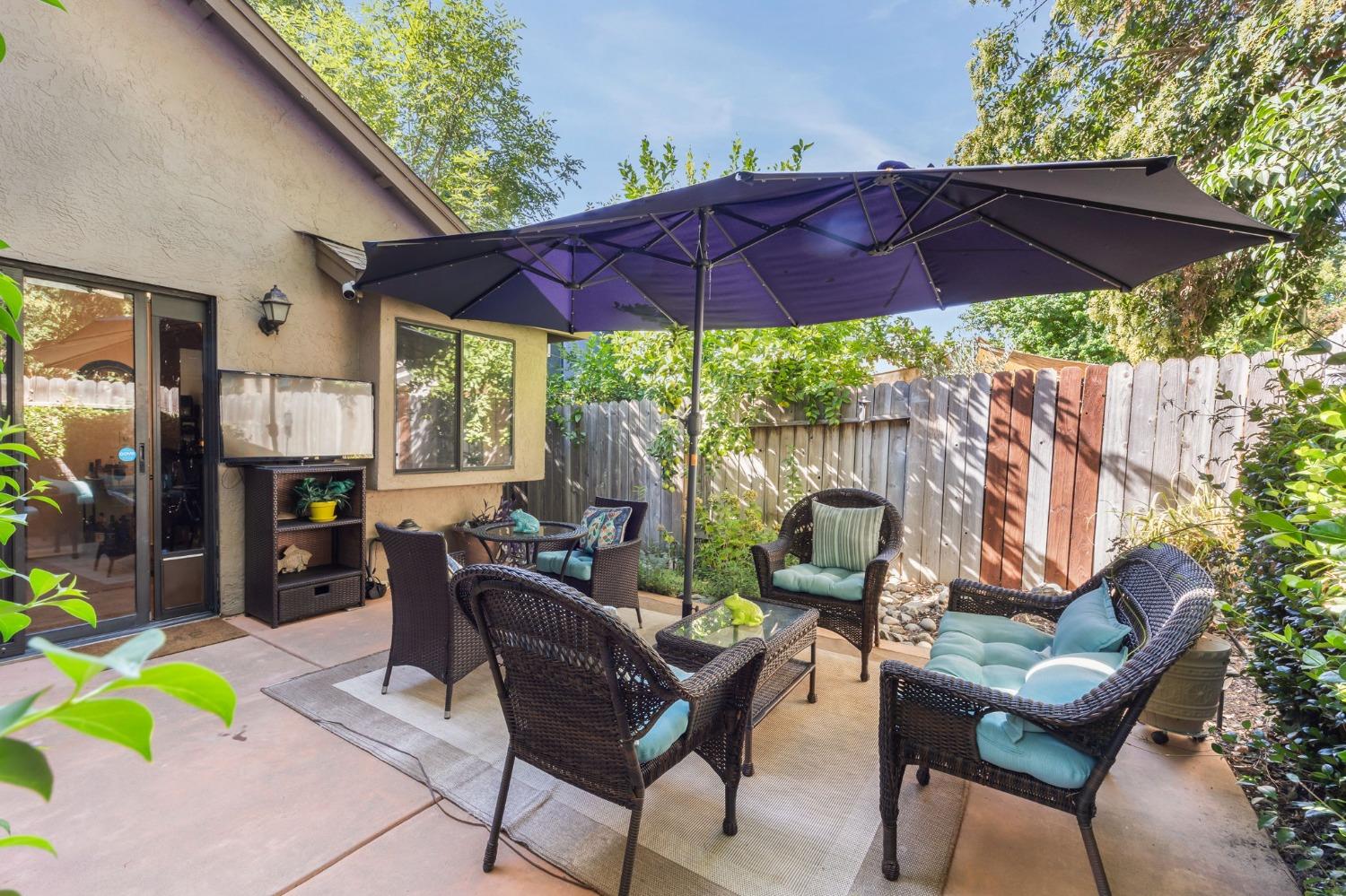 Detail Gallery Image 35 of 37 For 1715 Bridgecreek Dr, Sacramento,  CA 95833 - 2 Beds | 2 Baths