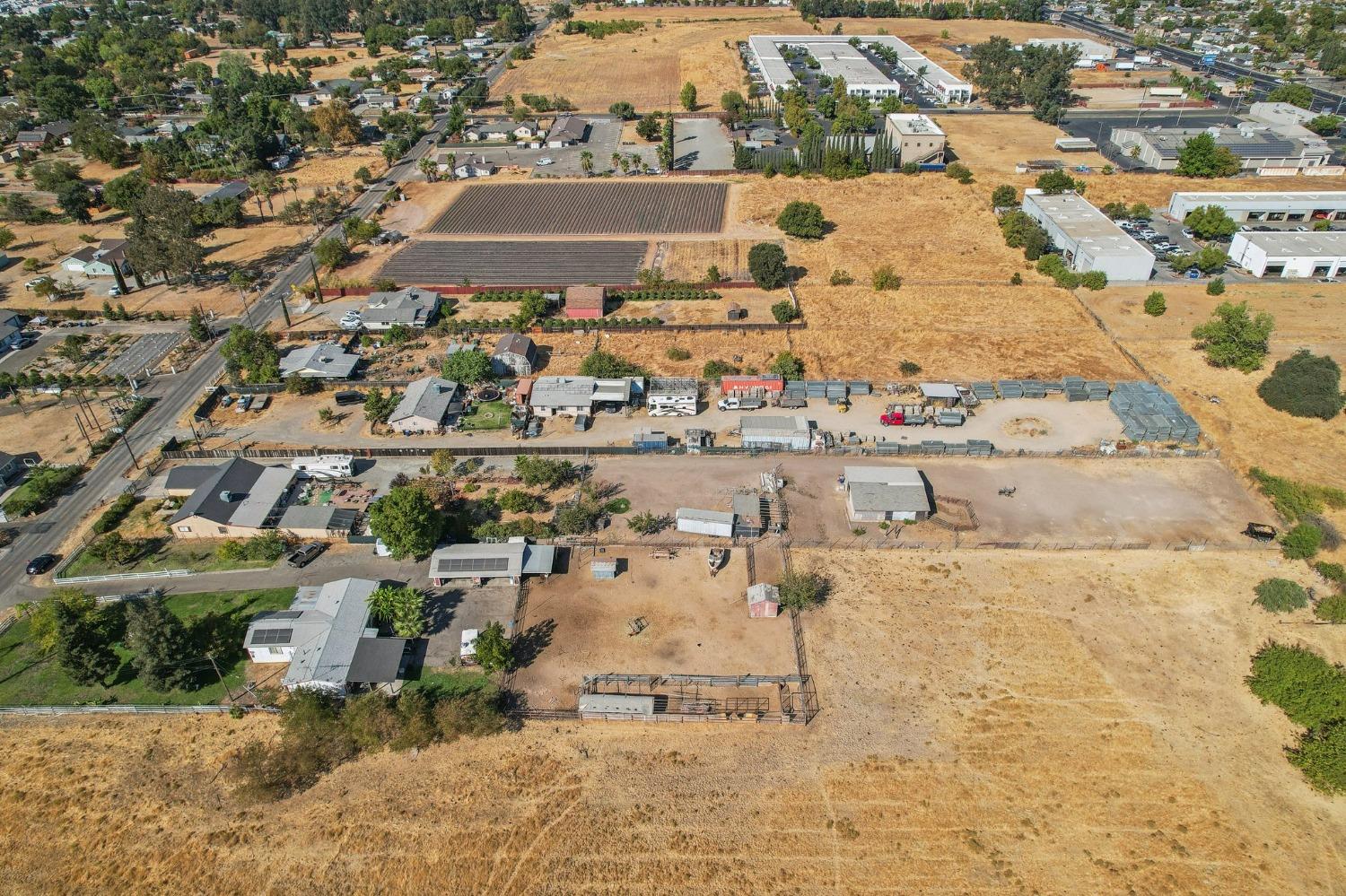 Detail Gallery Image 40 of 51 For 6236 34th St, North Highlands,  CA 95660 - 4 Beds | 2 Baths