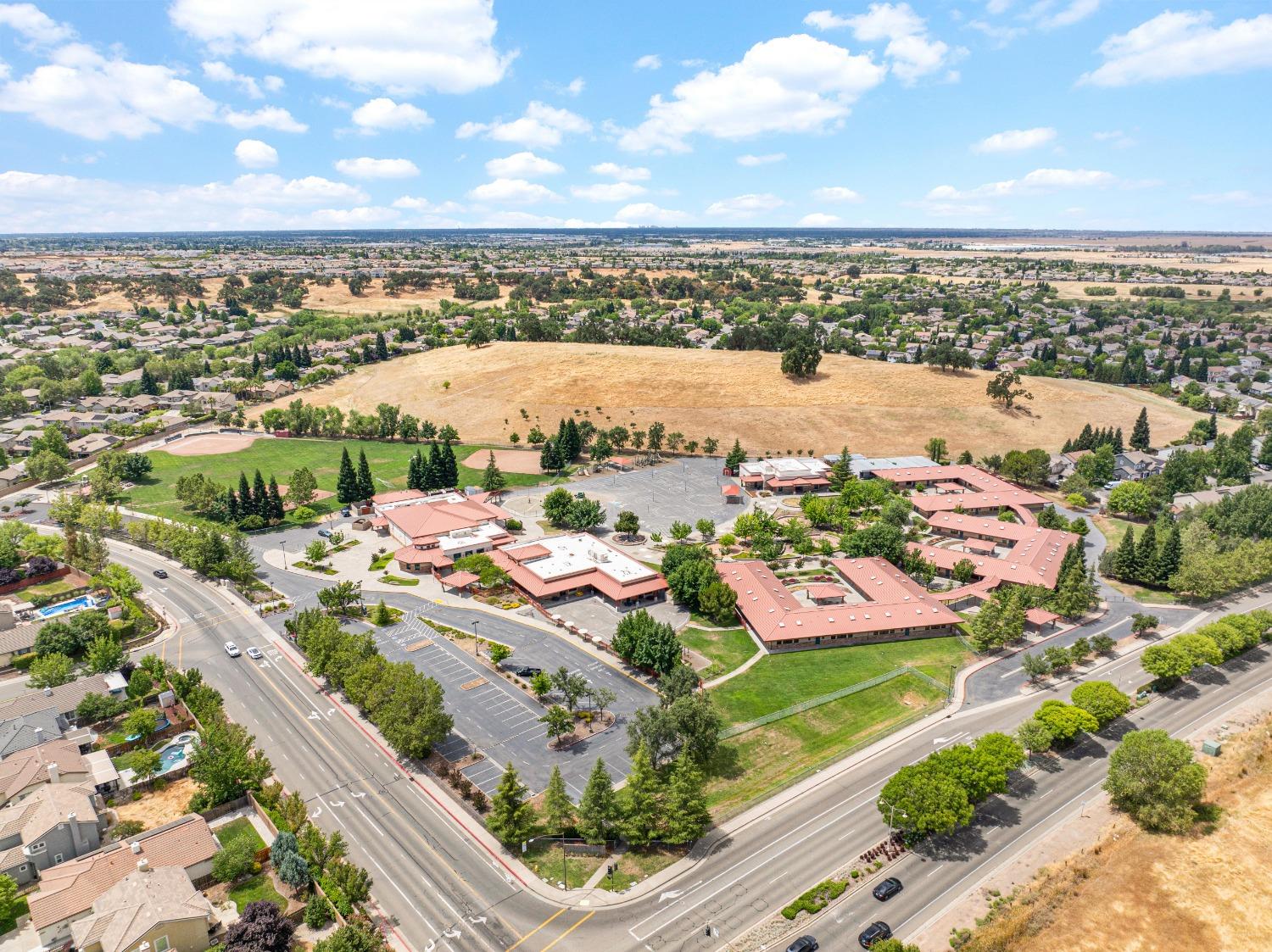 Detail Gallery Image 66 of 67 For 401 Donegal Ct, Lincoln,  CA 95648 - 3 Beds | 2 Baths