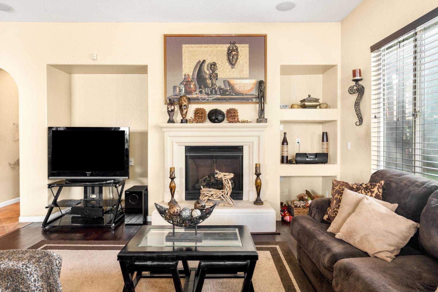 Detail Gallery Image 10 of 36 For 4642 Westlake Pkwy, Sacramento,  CA 95835 - 3 Beds | 2 Baths