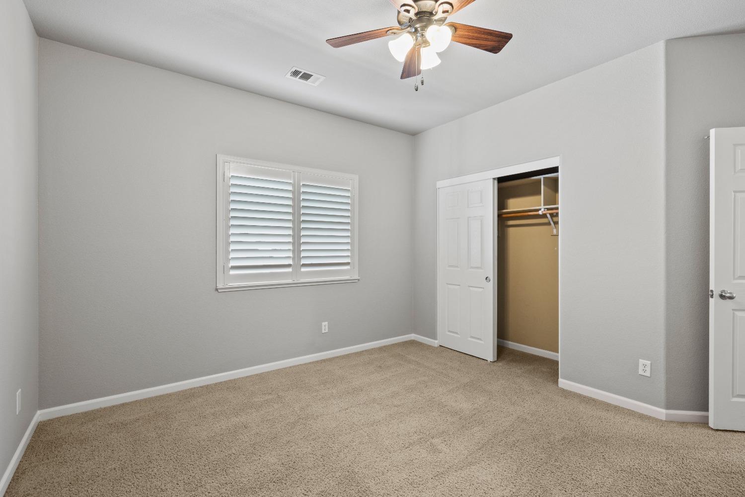 Detail Gallery Image 28 of 54 For 225 Perrara Ct, Roseville,  CA 95747 - 5 Beds | 3/1 Baths